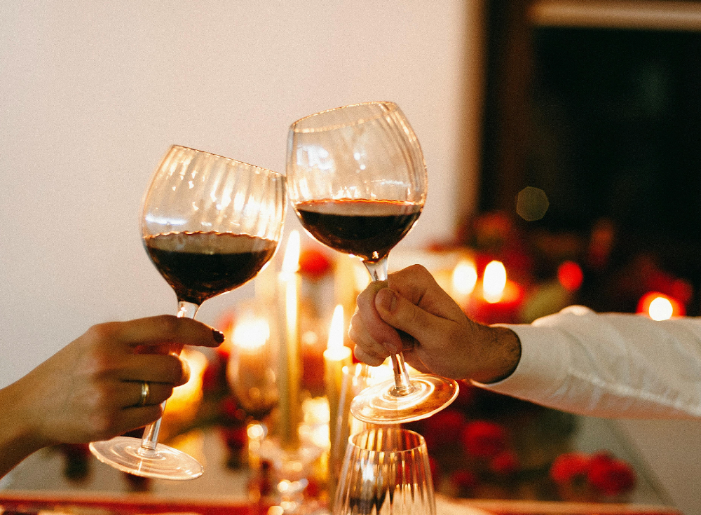 Top 5 Unusual 35th Wedding Anniversary Gifts For Your Wife: 2025–2026 Ideas