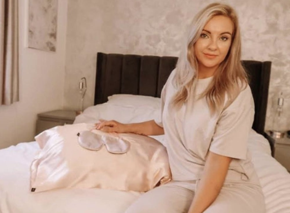 What Sheets Do Celebrities Use? Materials & Prices
