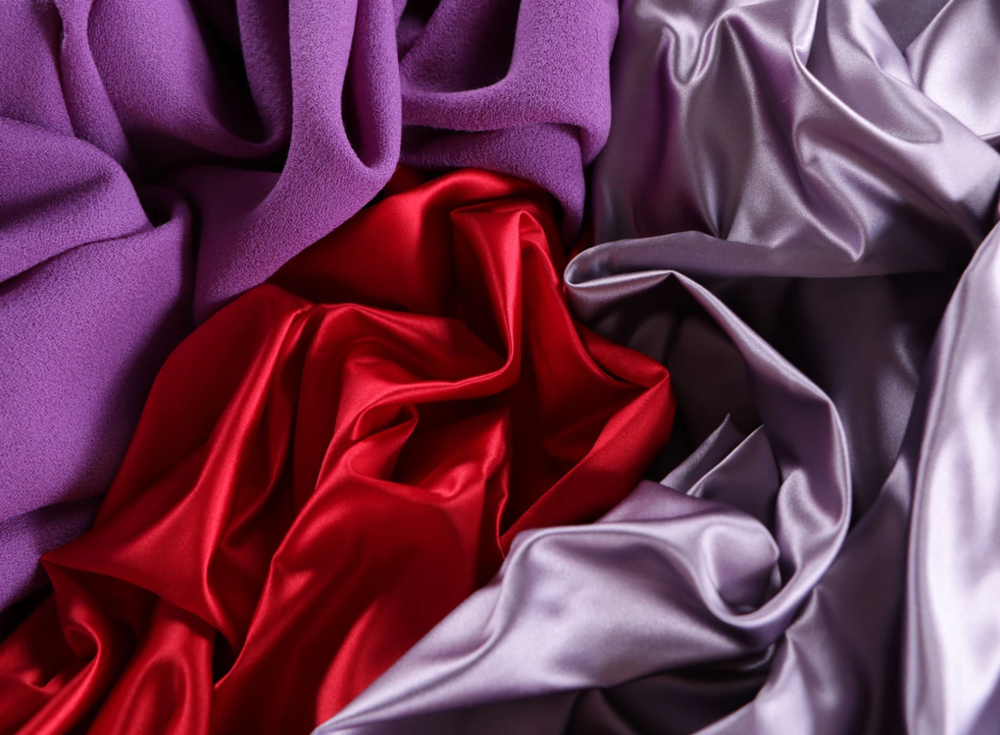 Mulberry Silk vs Velvet Comparison: Prices, Uses & Which Is Better?