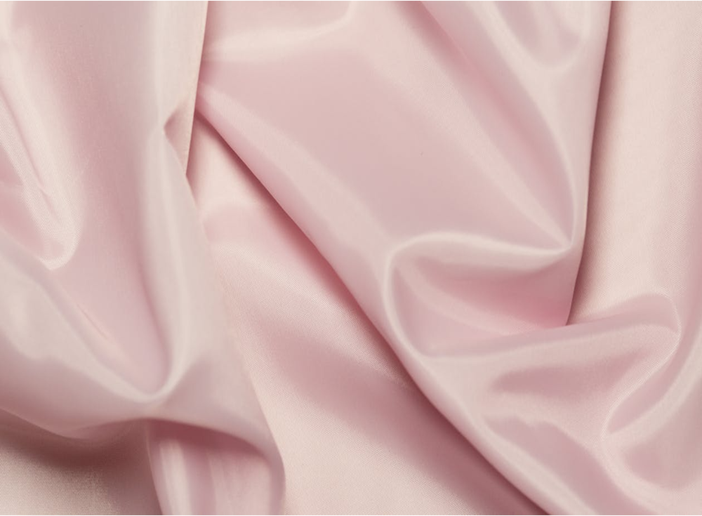 Silk Twill vs Silk Satin Compared: Price, Differences & Which Is Better?