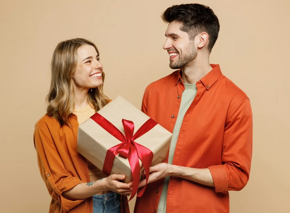 Unusual Gifts for Couples Who Have Everything: Useful Ideas & Prices