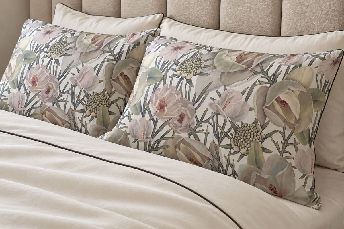 Magnolia Pure Silk Pillowcase