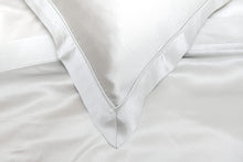 Load image into Gallery viewer, Oyster Grey Pure Silk Oxford Duvet Cover