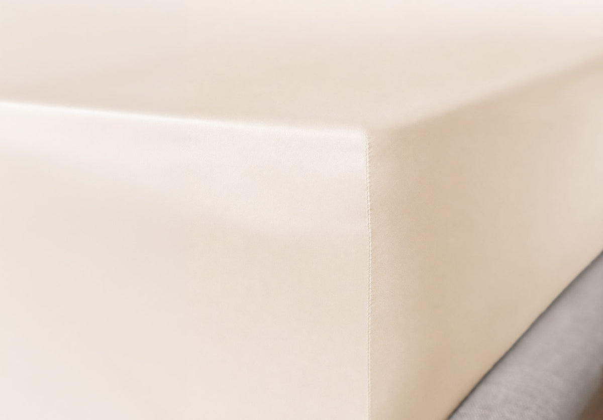 Cream Pure Silk Fitted Sheet