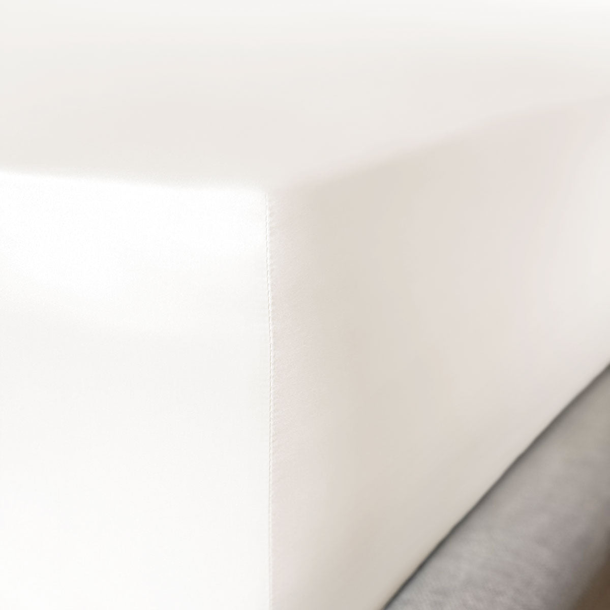 Ivory & Oyster Grey Oxford Pure Silk Duvet Set