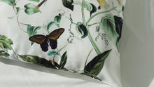 Load and play video in Gallery viewer, Emerald Garden Pure Silk Pillowcase
