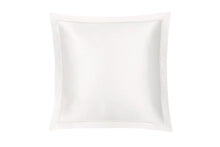 Load image into Gallery viewer, Oxford Euro Sham in Ivory - 26x26in (65x65cm) - Mayfairsilk