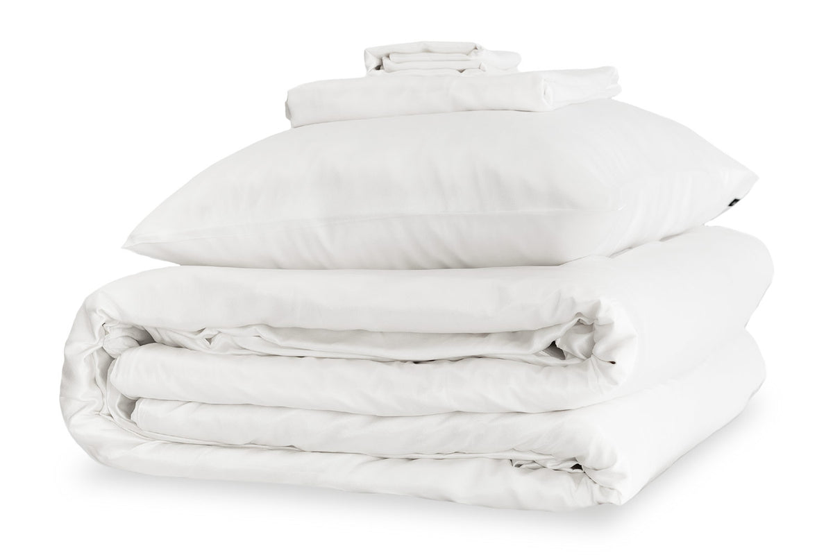 Brilliant White Silk Duvet Set - MayfairSilk