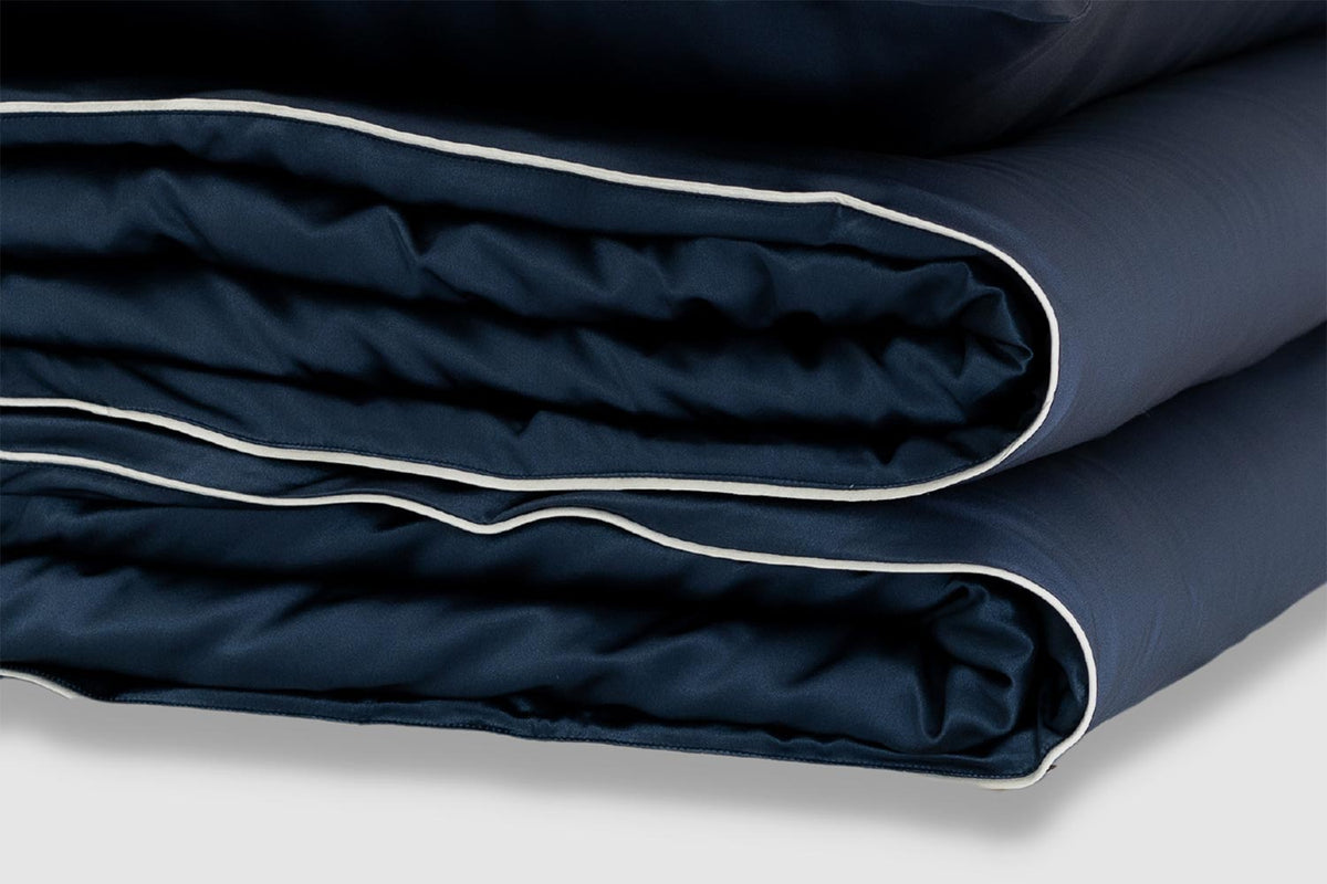 Midnight Blue Pure Silk Duvet Cover - Ivory Piping - MayfairSilk