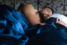 Load image into Gallery viewer, Midnight Blue Silk Duvet Set - MayfairSilk