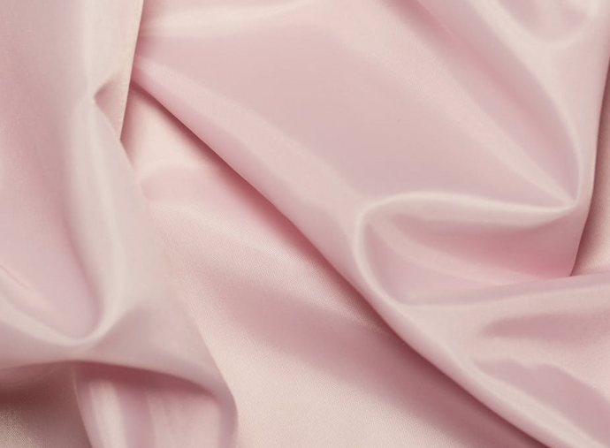 Silk Twill vs Silk Satin Compared: Price, Differences & Which Is Better?