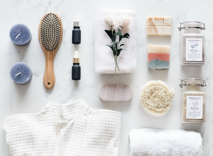 Top 6 Luxury Spa Gifts for Pregnancy: Safe & Relaxing Ideas