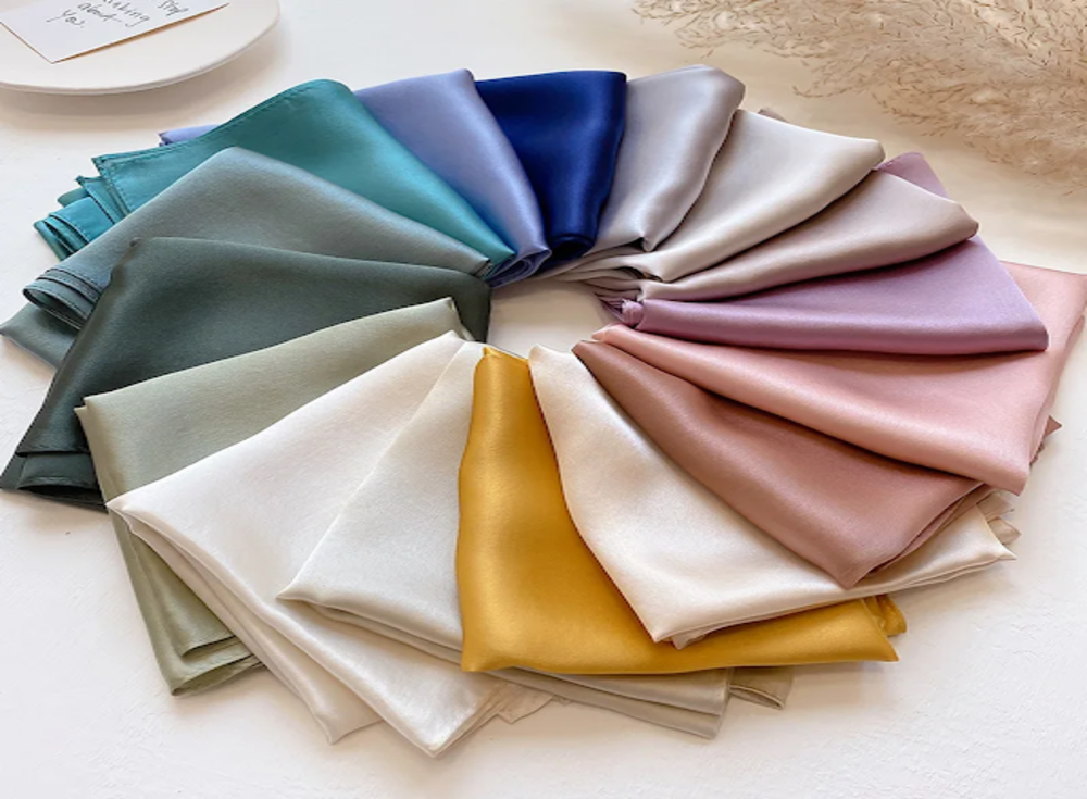Mulberry Silk vs Tussah Silk: Differences, Prices, Pros & Cons