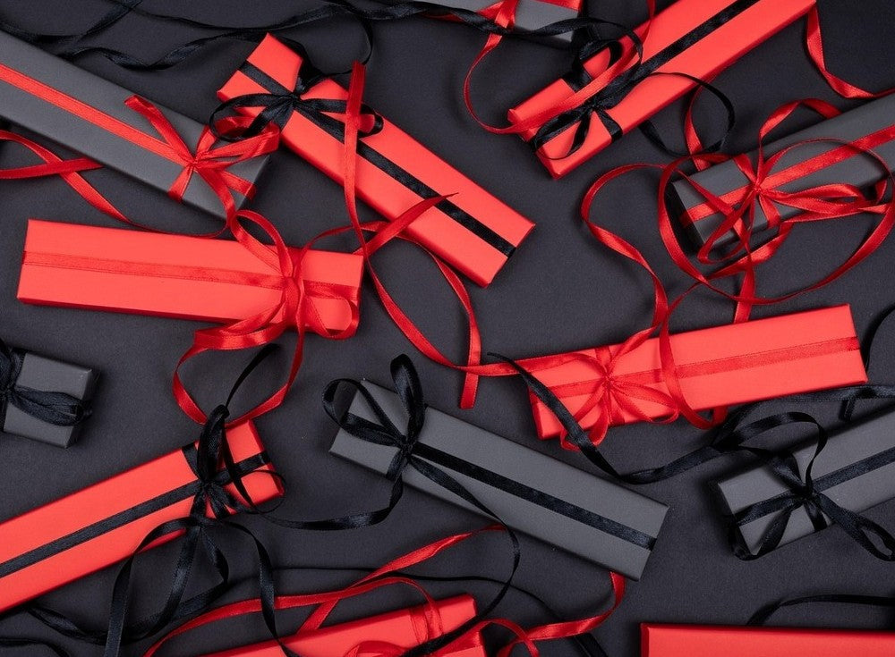 Top 4 Unusual 7th Wedding Anniversary Gift Ideas: Fresh 2026 Ideas