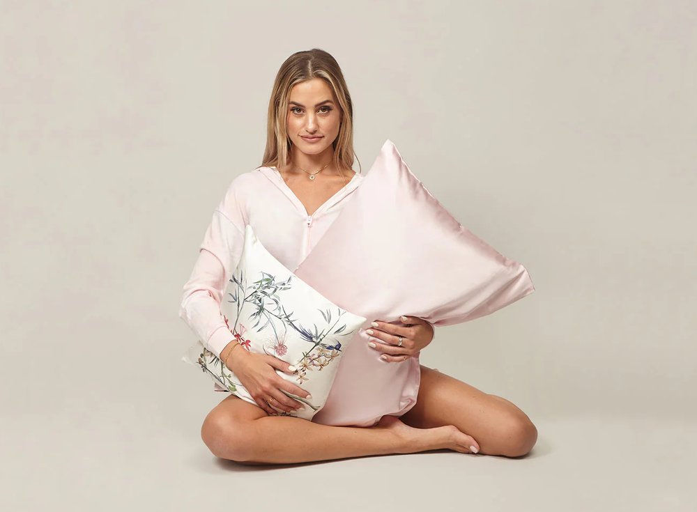 Silk vs Organza: Cost & Use