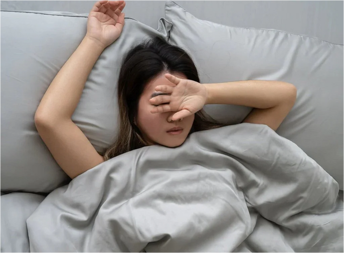 What's the Best Sheets Fabric for Hot Sleepers? Top Bedding Options To Stay Cool