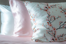 Load image into Gallery viewer, Cherry Blossom Pure Silk Pillowcase

