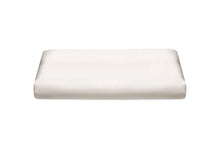 Cargar imagen en el visor de la galería, Ivory Pure Silk Duvet Cover - MayfairSilk
