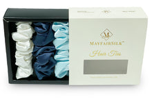 Laden Sie das Bild in den Galerie-Viewer, Midnight Blue / Ivory / Pastel Blue Silk Scrunchies Set - MayfairSilk
