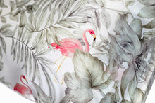 Afbeelding in Gallery-weergave laden, Flamingos Pure Silk Pillowcase
