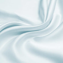 Laden Sie das Bild in den Galerie-Viewer, Pastel Blue Pure Silk Fitted Sheet - MayfairSilk
