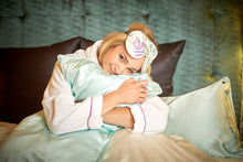 将图片加载到图库查看器，Teal Breeze and Iridescent Garden Silk Sleep Gift Set - MayfairSilk
