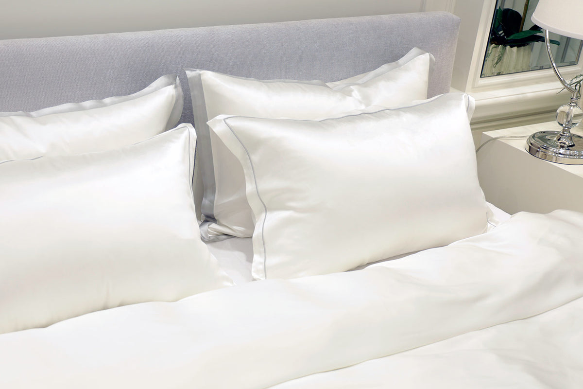 Ivory Oxford Pure Silk Pillowcase - Grey Piping