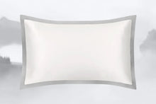 Laden Sie das Bild in den Galerie-Viewer, Ivory &amp; Oyster Grey Oxford Pure Silk Pillowcase
